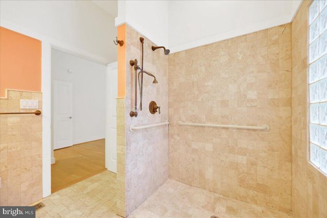 6501 PYLE RD, Bethesda, MD 20817