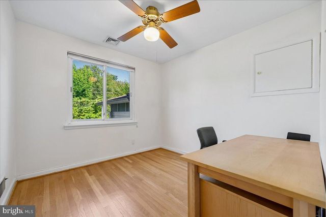 6501 PYLE RD, Bethesda, MD 20817