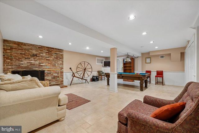 6501 PYLE RD, Bethesda, MD 20817