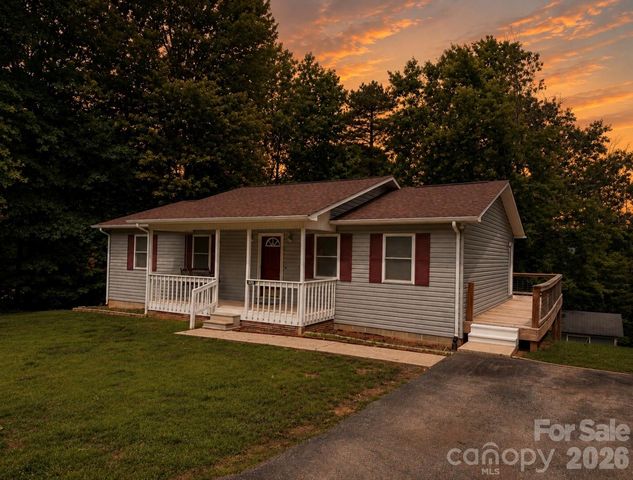 628 Hidden View Loop, Marion, NC 28752