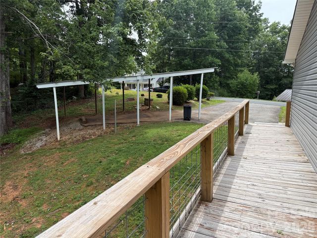 628 Hidden View Loop, Marion, NC 28752