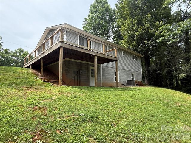 628 Hidden View Loop, Marion, NC 28752