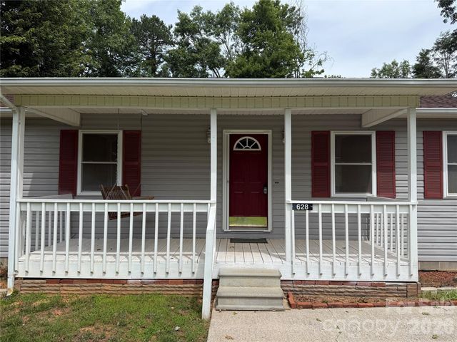 628 Hidden View Loop, Marion, NC 28752