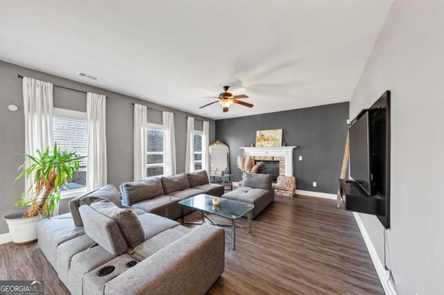 10736 Southwood Drive, Hampton, GA 30228