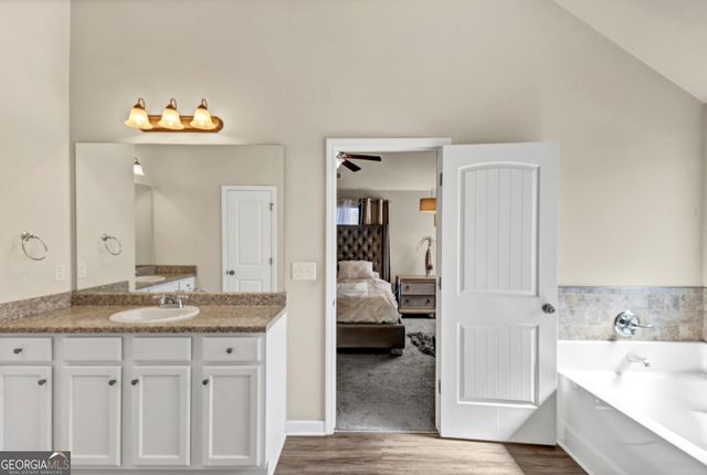 10736 Southwood Drive, Hampton, GA 30228
