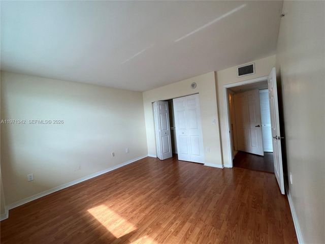 1155 Brickell Bay Dr 1107, Miami, FL 33131