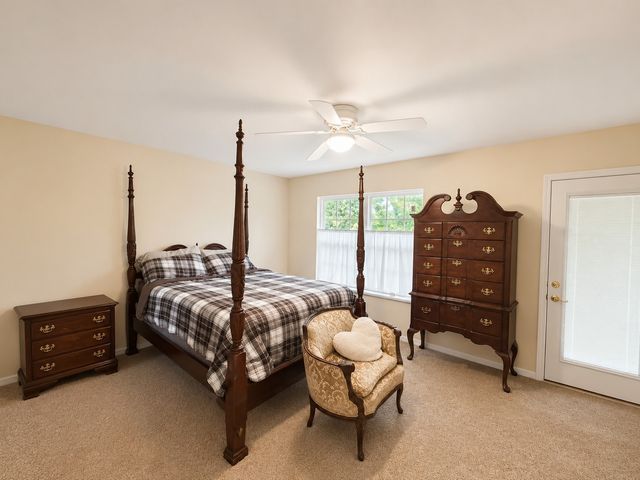 725 Calvert Ridge Rd, Westmoreland, TN 37186