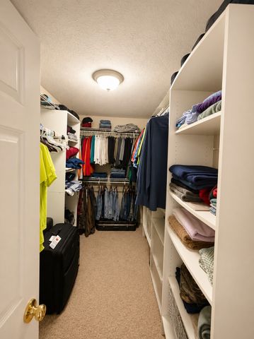 725 Calvert Ridge Rd, Westmoreland, TN 37186