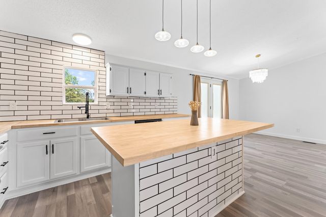 256 Caston Circle, Boiling Spsrings, SC 29316