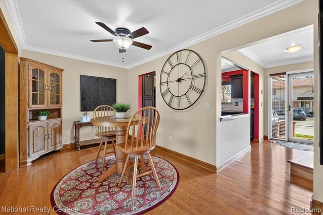 3920 Old Creek Road, Troy, MI 48084