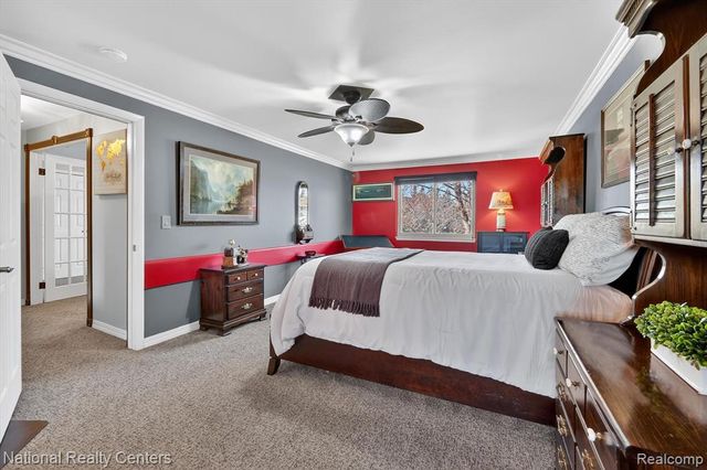 3920 Old Creek Road, Troy, MI 48084