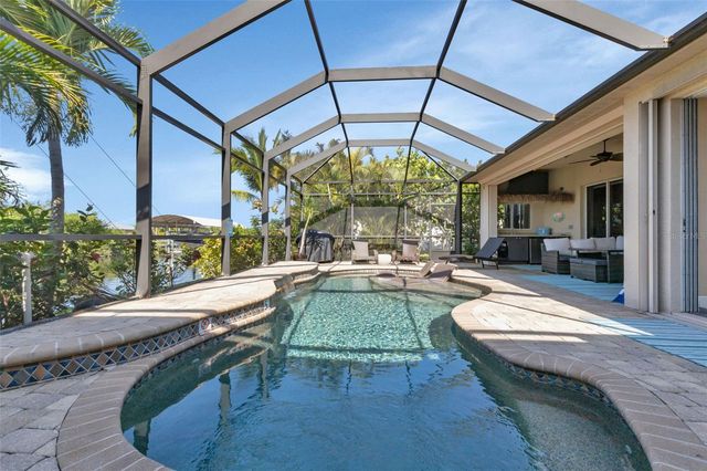 10127 LEBANON DRIVE, Port Charlotte, FL 33981