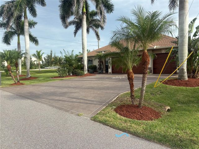 10127 LEBANON DRIVE, Port Charlotte, FL 33981