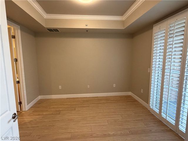 2455 West SERENE Avenue 716, Las Vegas, NV 89123