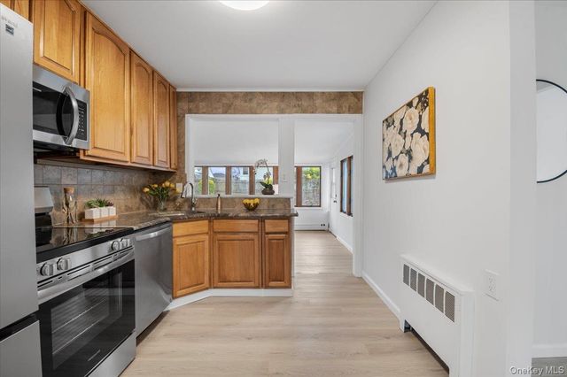 3704 Locust Avenue, Seaford, NY 11783