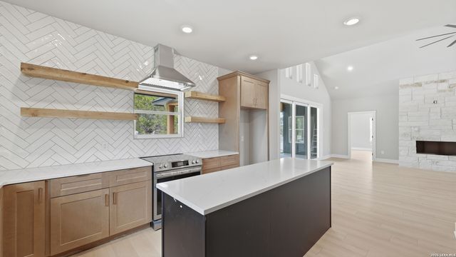1361 PRIMROSE PATH, Canyon Lake, TX 78133