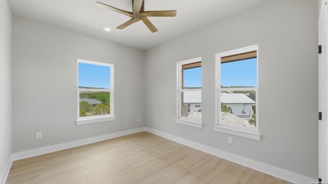 1361 PRIMROSE PATH, Canyon Lake, TX 78133