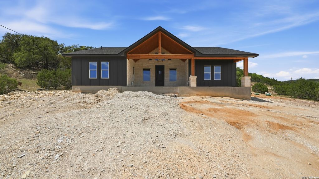 1361 PRIMROSE PATH, Canyon Lake, TX 78133