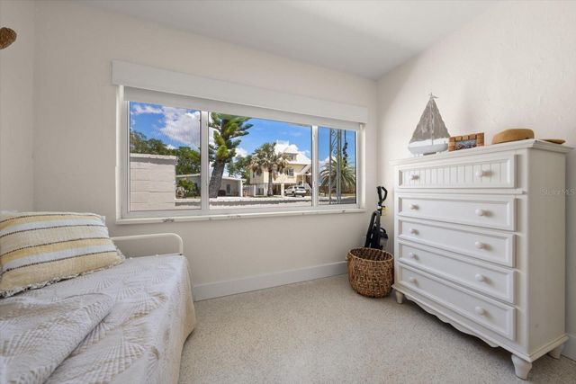 127 11TH AVENUE, Indian Rocks Beach, FL 33785