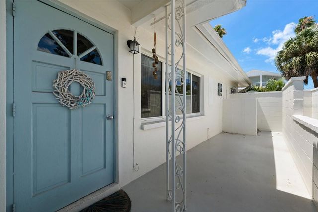 127 11TH AVENUE, Indian Rocks Beach, FL 33785