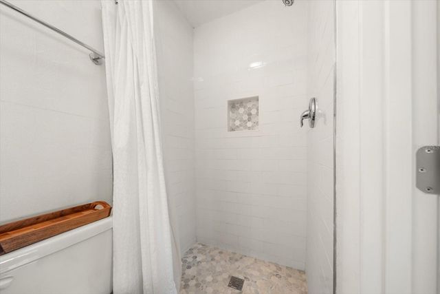127 11TH AVENUE, Indian Rocks Beach, FL 33785