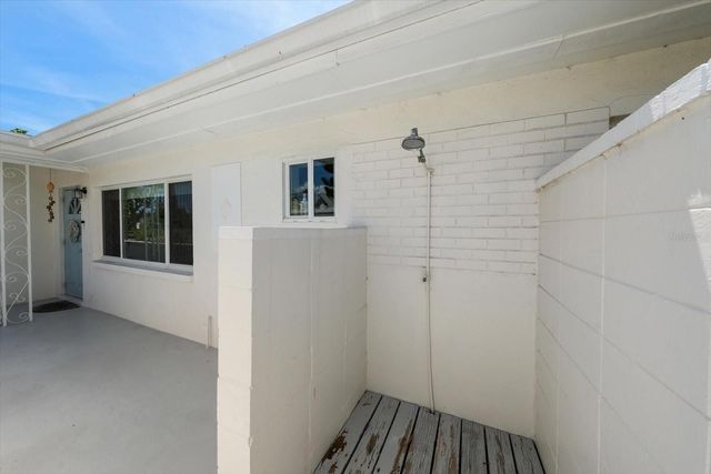 127 11TH AVENUE, Indian Rocks Beach, FL 33785