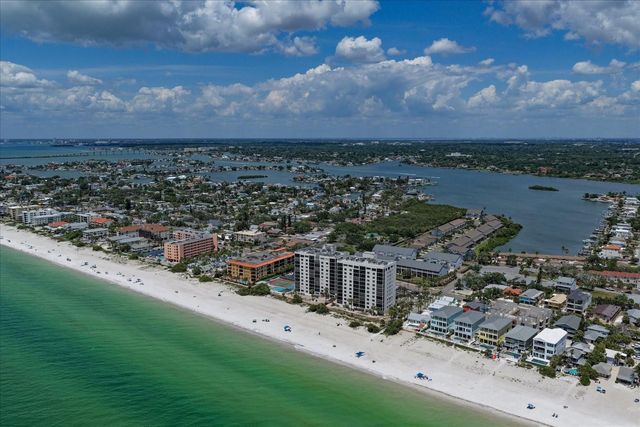 127 11TH AVENUE, Indian Rocks Beach, FL 33785