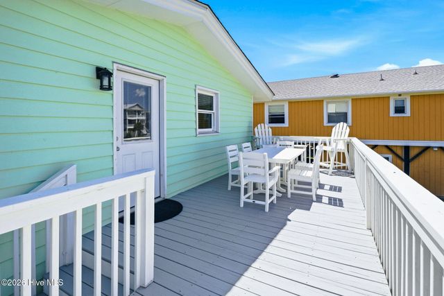 1914 E Beach Drive, Oak Island, NC 28465