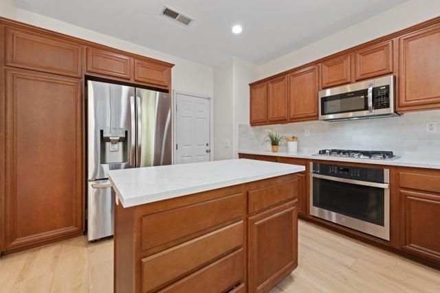 1717 Thorley Way, San Marcos, CA 92078