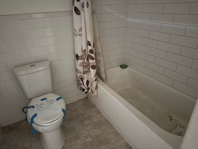 2330 E Ellis Street, Levelland, TX 79336