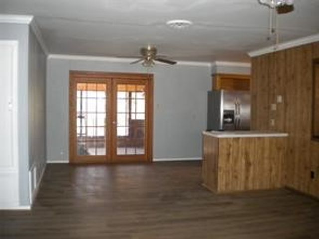 617 Laura Street, Mansfield, LA 71052