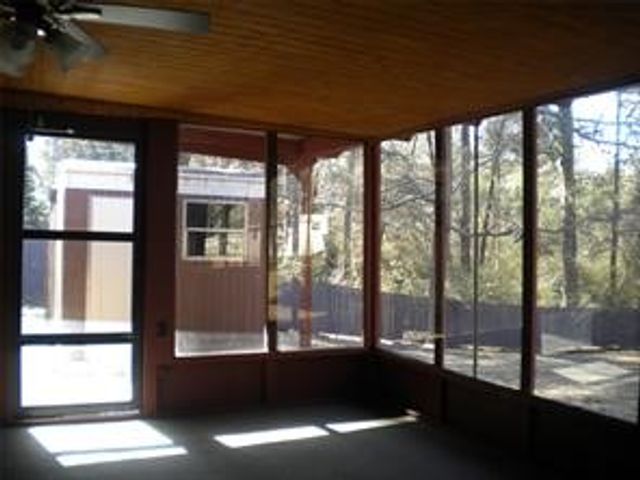 617 Laura Street, Mansfield, LA 71052