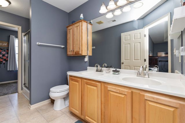 1695 Pease Drive, Pleasant Hill, IA 50327