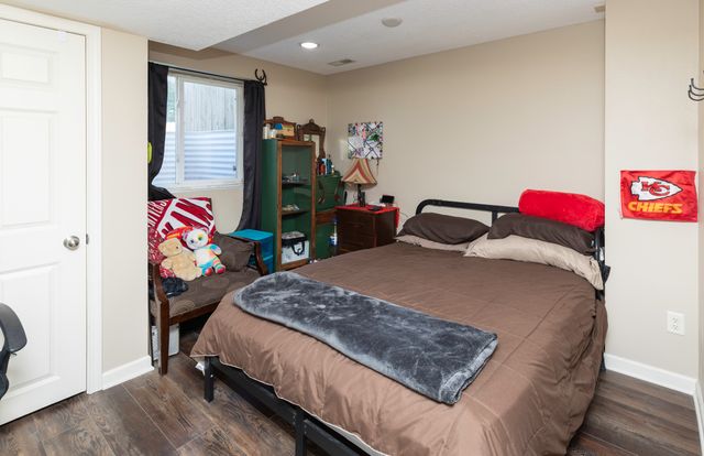 1695 Pease Drive, Pleasant Hill, IA 50327