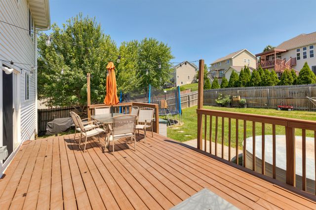 1695 Pease Drive, Pleasant Hill, IA 50327