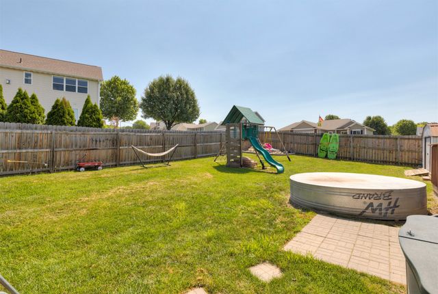 1695 Pease Drive, Pleasant Hill, IA 50327