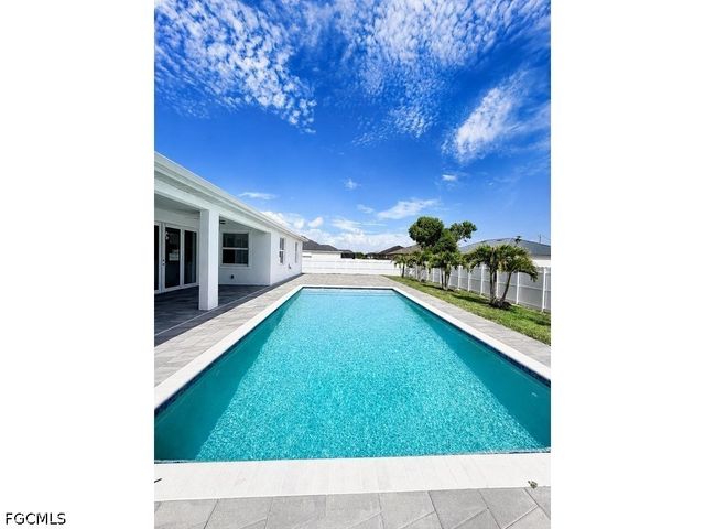3404 NW 1st TER, Cape Coral, FL 33993