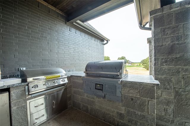 107 San Miguel Drive, Decatur, TX 76234