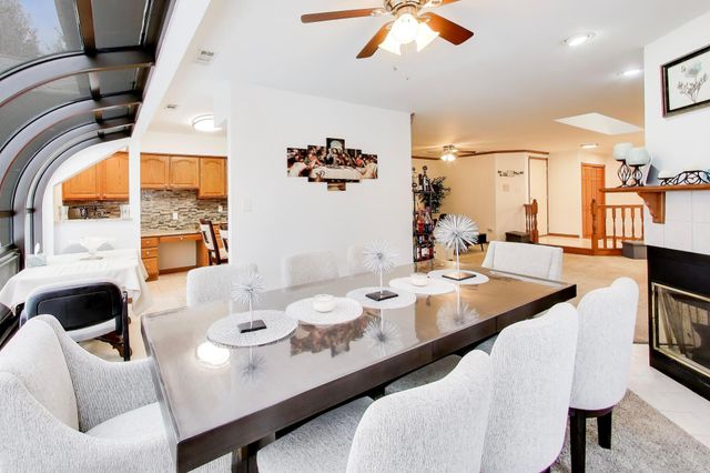 726 Knoxbury Lane 3, Schererville, IN 46375