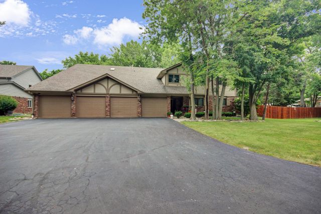 726 Knoxbury Lane 3, Schererville, IN 46375