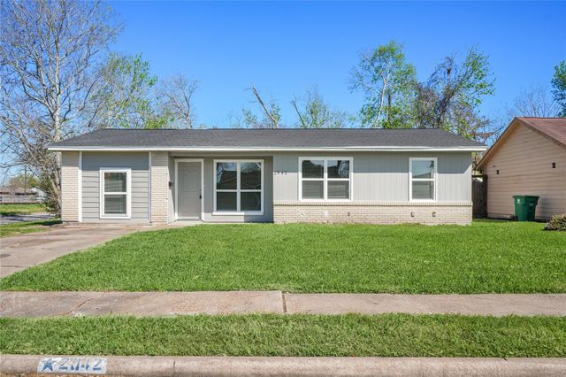 2942 Knotty Oaks Trail, Houston, TX 77045