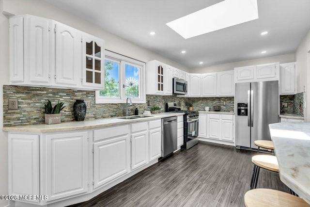 832 Seventh Avenue, Toms River, NJ 08757