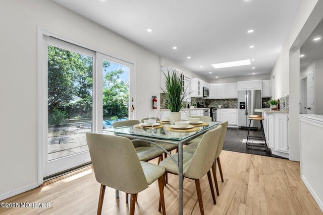 832 Seventh Avenue, Toms River, NJ 08757