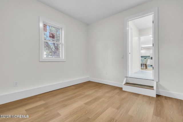 832 Seventh Avenue, Toms River, NJ 08757