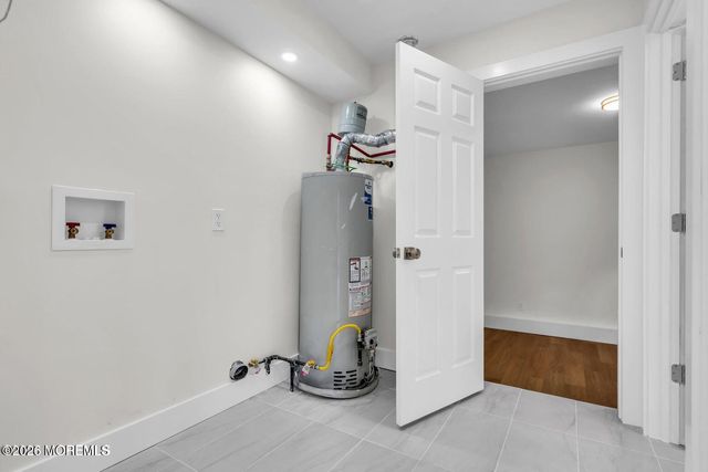 832 Seventh Avenue, Toms River, NJ 08757