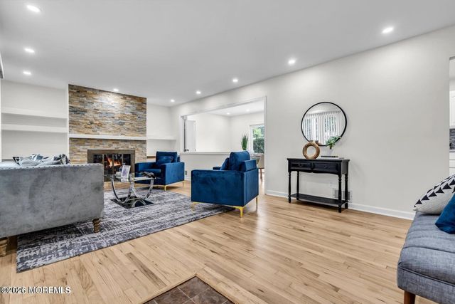 832 Seventh Avenue, Toms River, NJ 08757