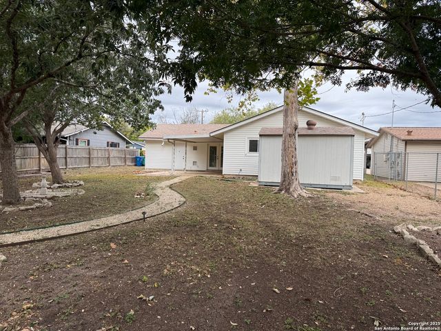 7258 Hickory Grove, San Antonio, TX 78227