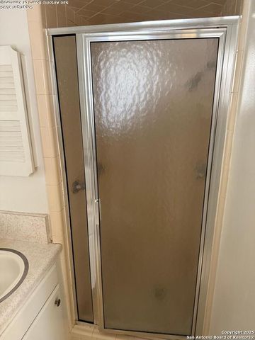 7258 Hickory Grove, San Antonio, TX 78227