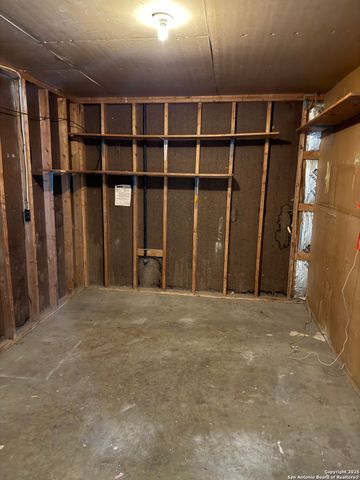 7258 Hickory Grove, San Antonio, TX 78227