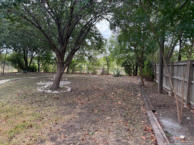 7258 Hickory Grove, San Antonio, TX 78227